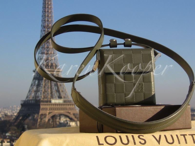 Louis Vuitton Damier Glac&eacute; Marty Resin Green